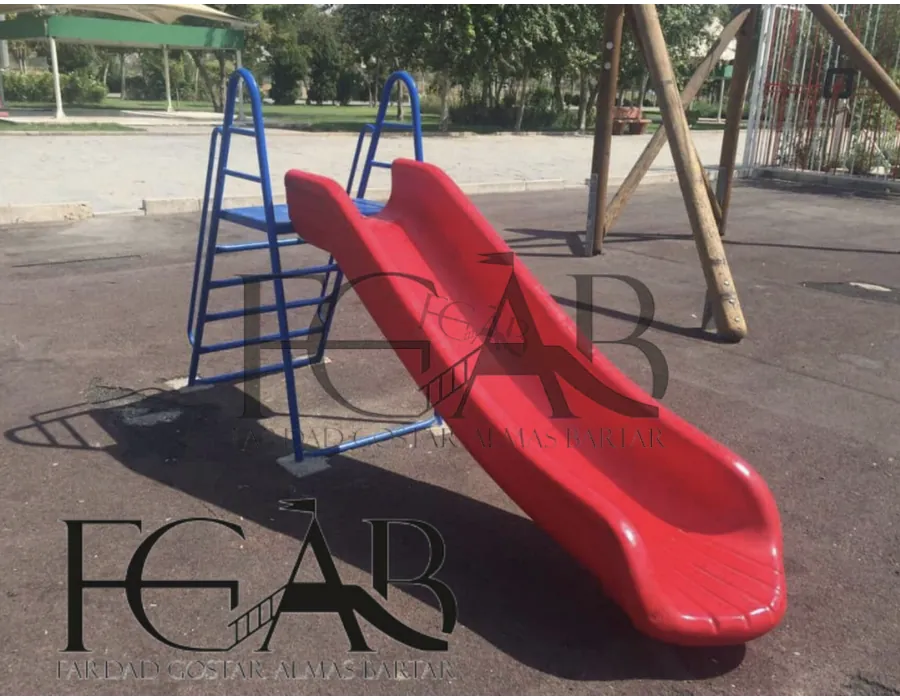 سرسره پلاستیکی