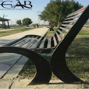 نیمکت پارکی